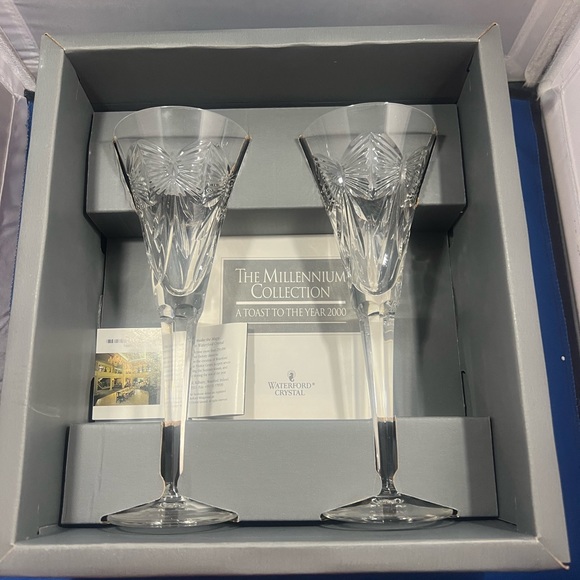 WATERFORD, The Millennium Collection Toasting Flutes Celebrating HAPPINESSES. - Picture 1 of 6